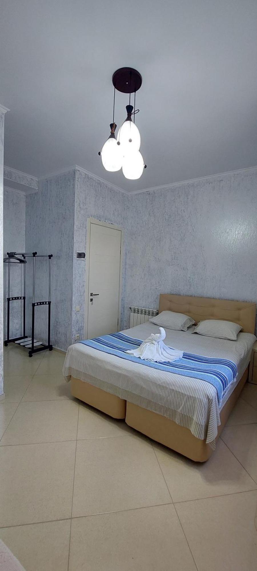 Hotel Ergo Batumi Bagian luar foto