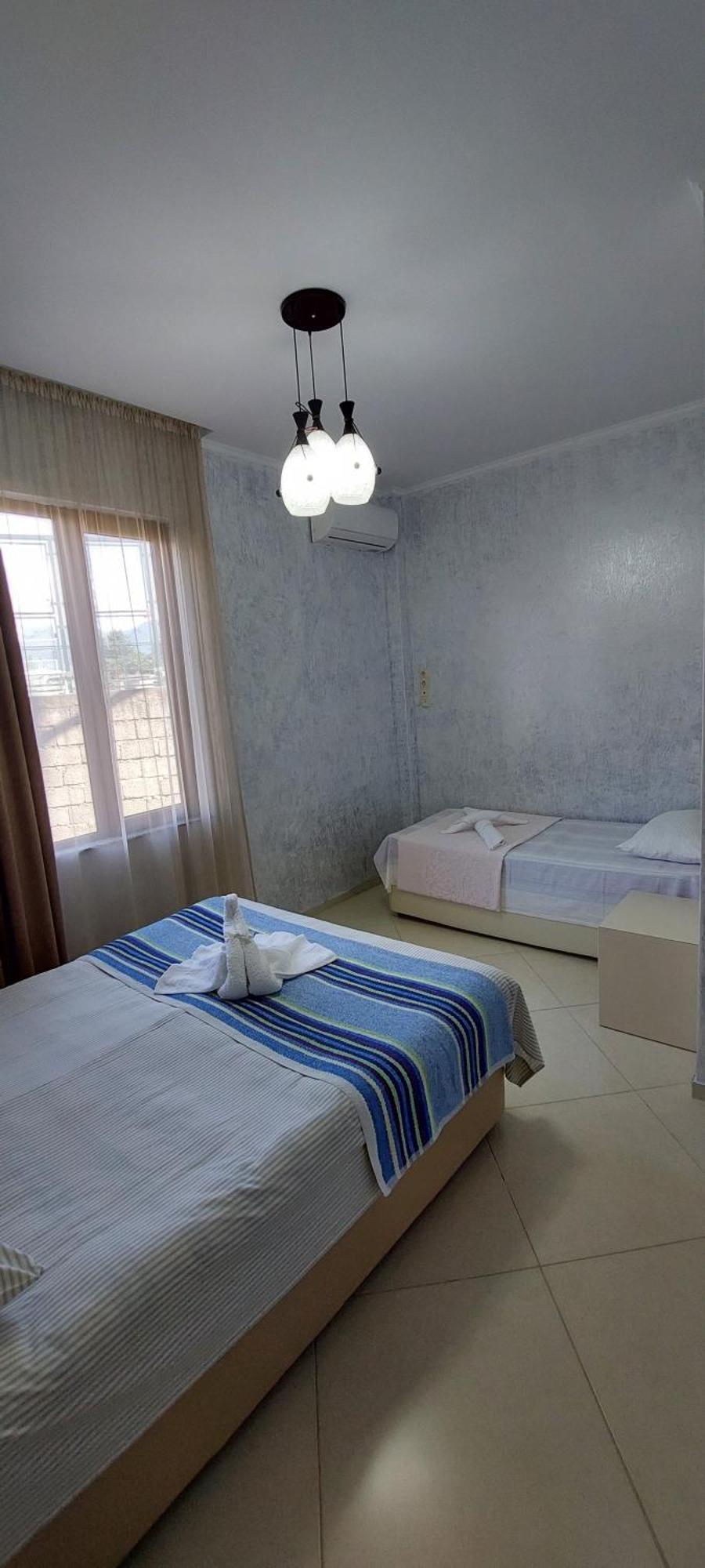 Hotel Ergo Batumi Bagian luar foto