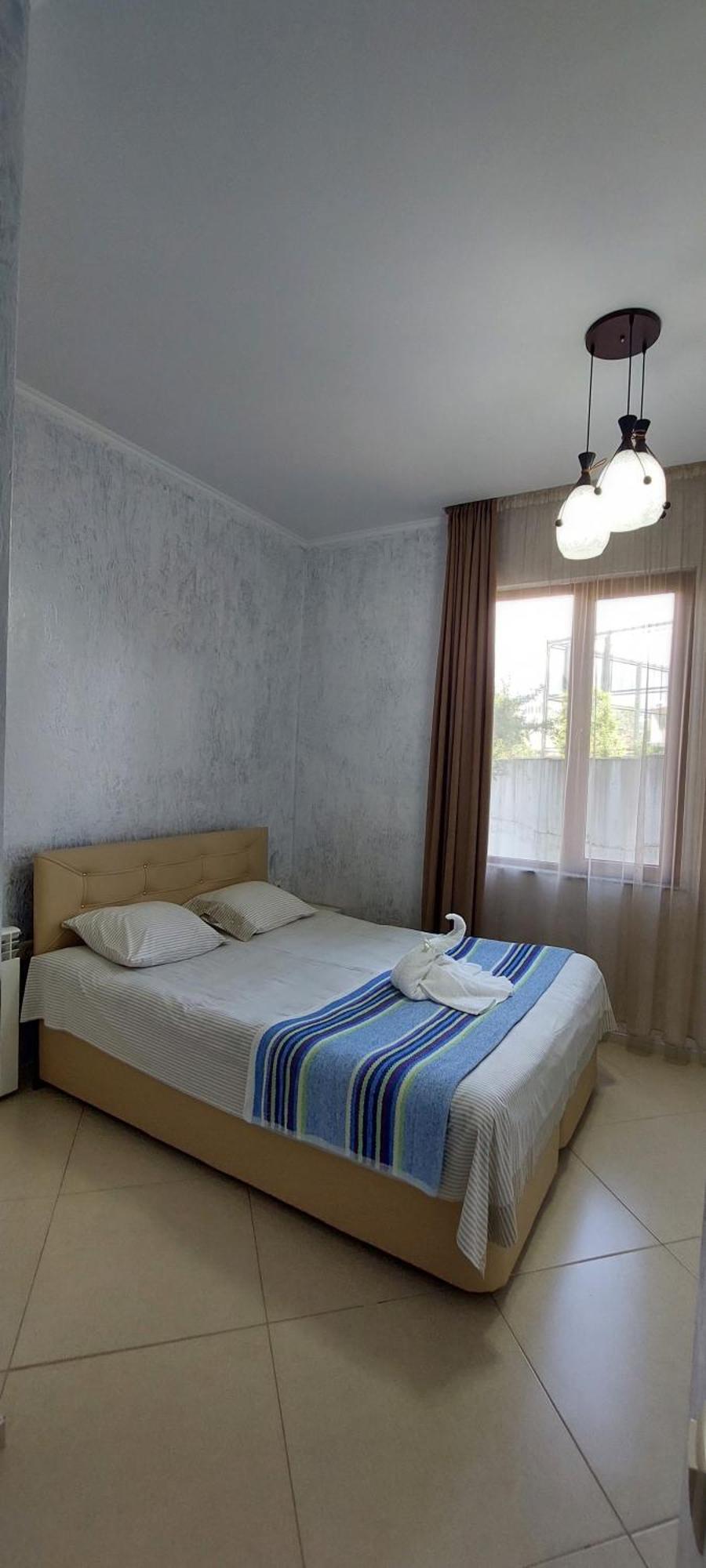 Hotel Ergo Batumi Bagian luar foto