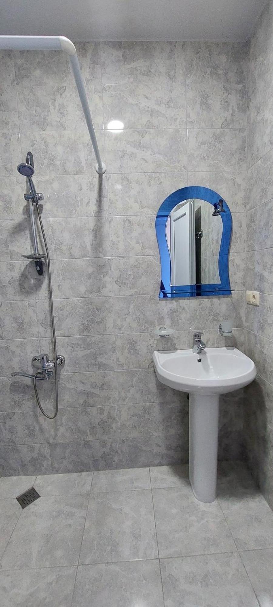 Hotel Ergo Batumi Bagian luar foto