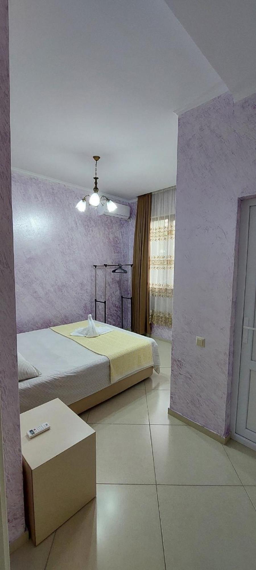 Hotel Ergo Batumi Bagian luar foto