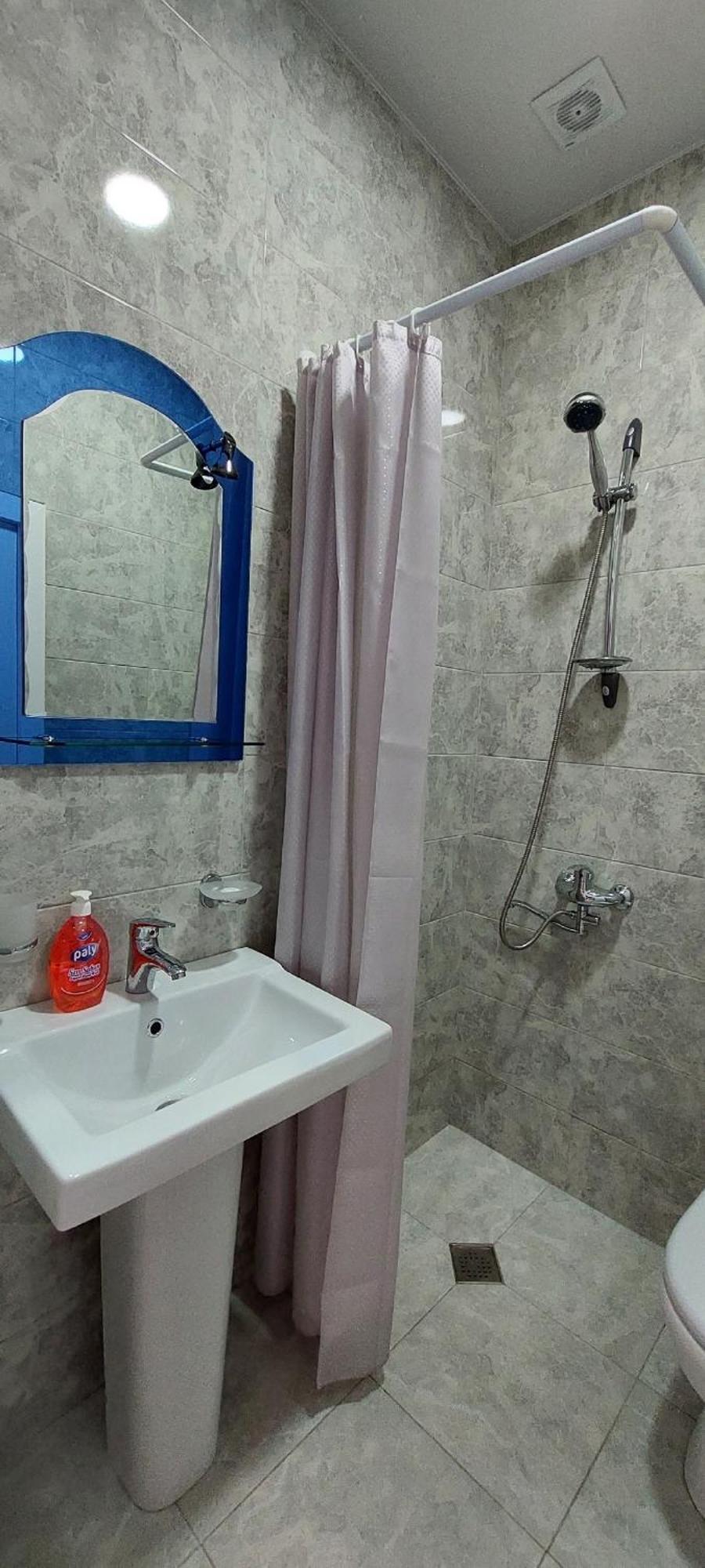 Hotel Ergo Batumi Bagian luar foto